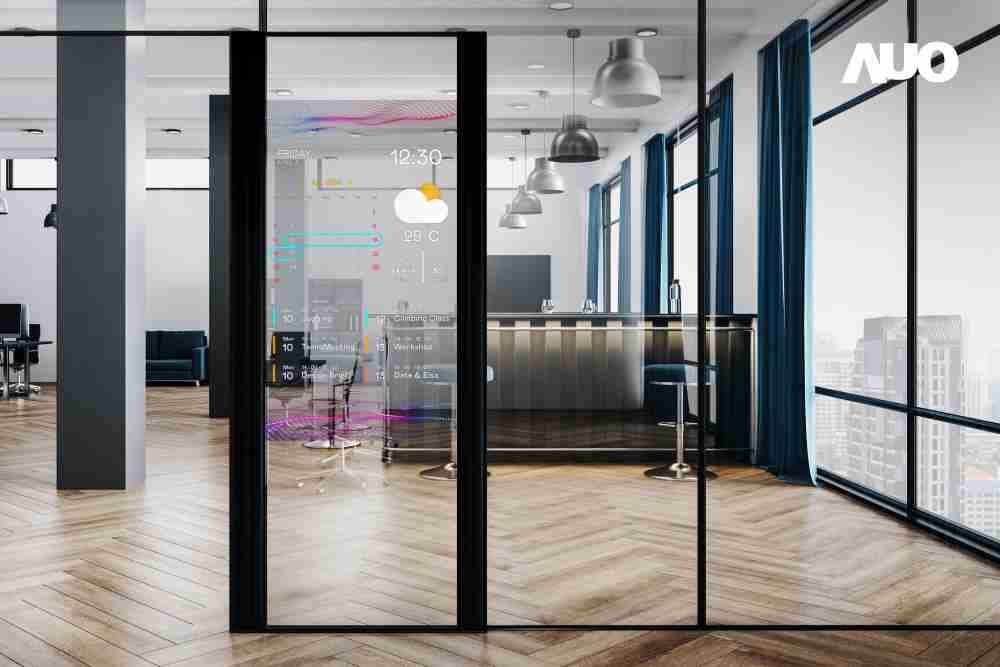 传奇国际致力于研发低能耗之绿色产品，，，如低能耗发光组件Micro LED显示技术，，，，具高透明、、、、可无限拼接的特性，，可依需求调整并延伸应用于不同场域，，，包括汽车侧窗或家庭玄关、、智慧橱窗、、商业展示等